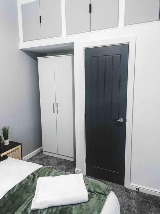 Comfortable Home In Bolton Farnworth Luaran gambar